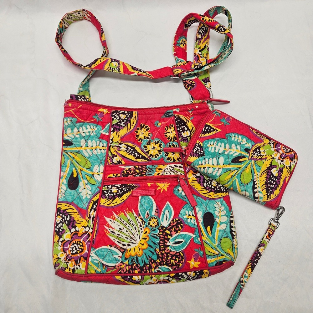 Vera Bradley Hipster Bag & Wallet Womens OS Red Rain‎ Forest Quilted Set